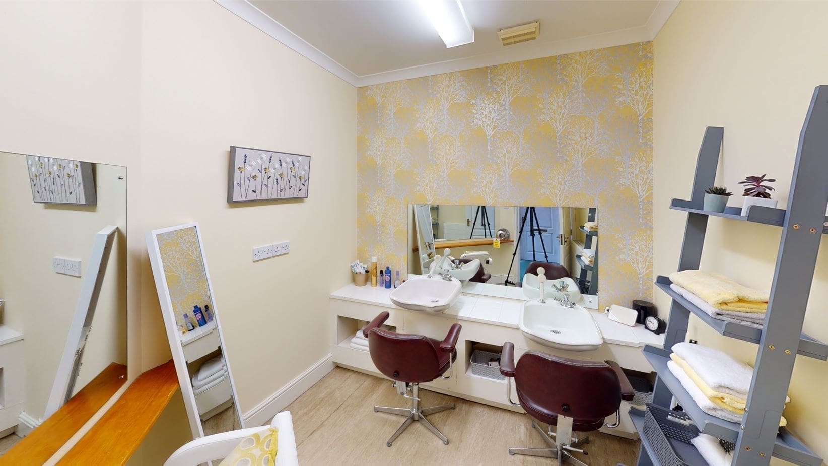 Care Home in Cranleigh, Surrey Knowle Park Aria Care