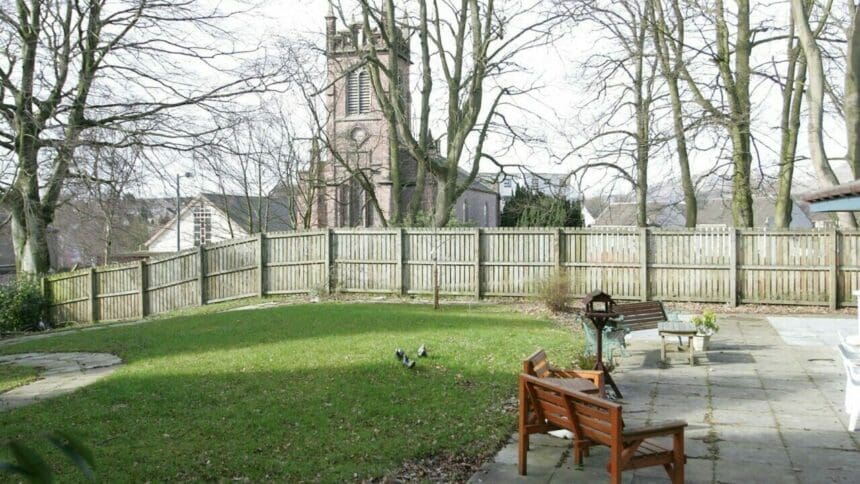 beechwood-park-care-home-garden