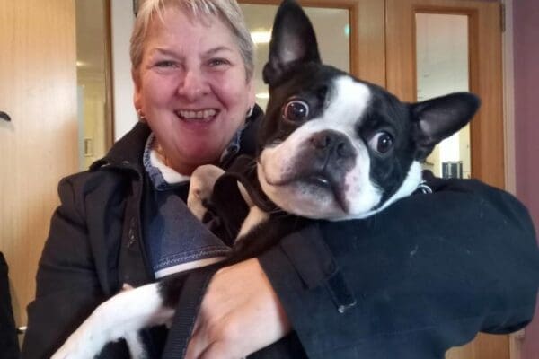 Marchglen welcomes back Haggis – the pet therapy dog!