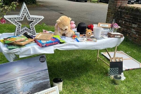 Rain doesn’t dampen the Summer Fete at Oak Manor