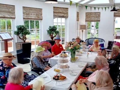 Thames View celebrate Silver Sunday