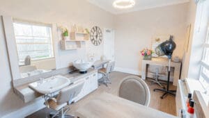 Claydon - salon