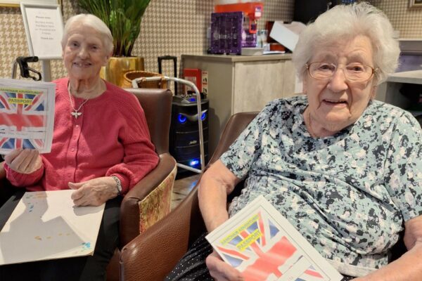 Riverside Place residents enjoy Italian-themed day