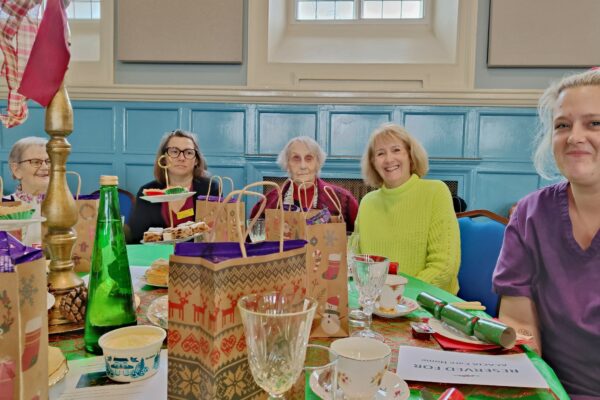 Spreading Festive Cheer: Acacia Lodge Residents Celebrate Christmas