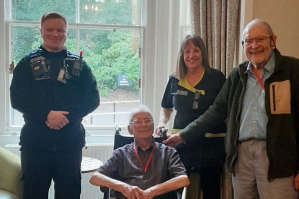 Claydon House Residents Welcome Lewes Community Police