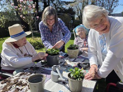 Abbeycrest creates sensory garden for Aria in Bloom
