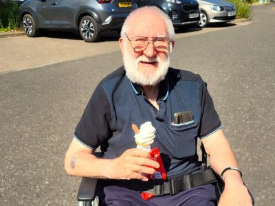 Sunny ice cream surprise at Forth Bay