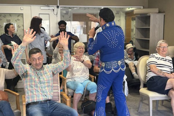 Ivy Court Welcomes Elvis Impersonator For Fathers Day