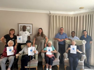 Denham Manor celebrate 10/10 score on carehome.co.uk