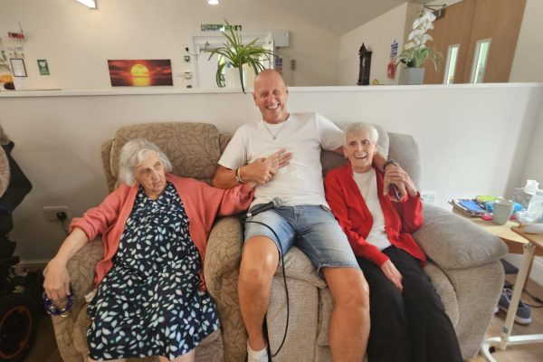 The Gift of Music: Marcus Davies Delights Residents Once Again