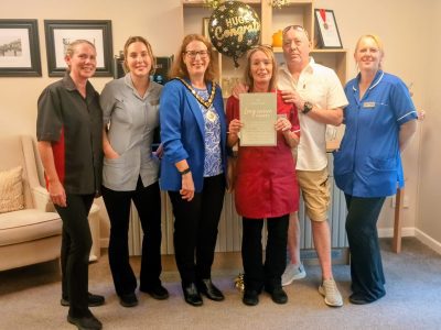 Housekeeper celebrates 30-year milestone at Miranda House